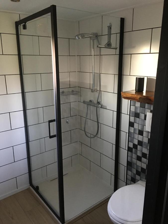 Hotel Glamping Aan De Thoolse Kust Poortvliet Exterior foto